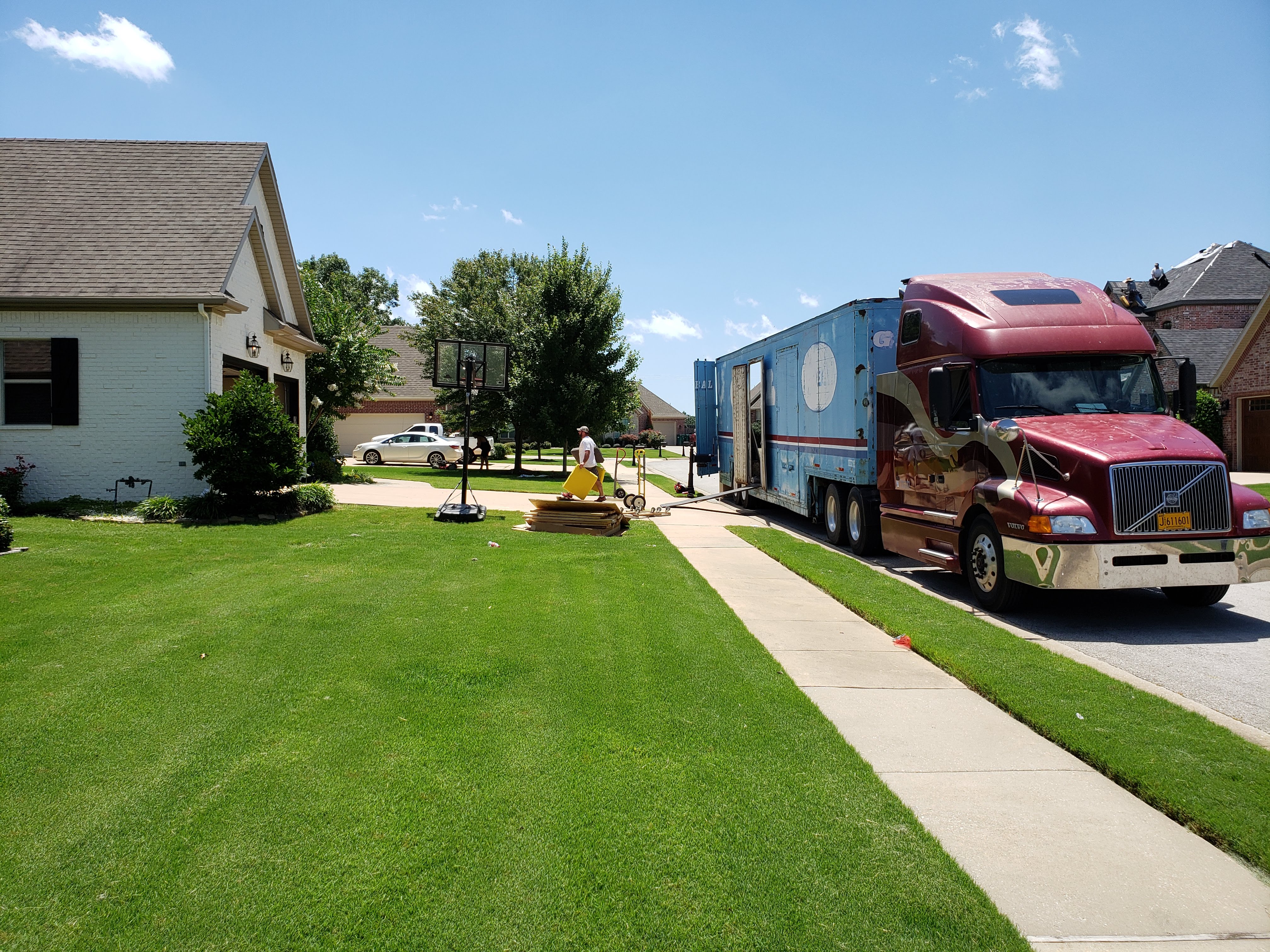 A Koller long-haul truck at a residential move
